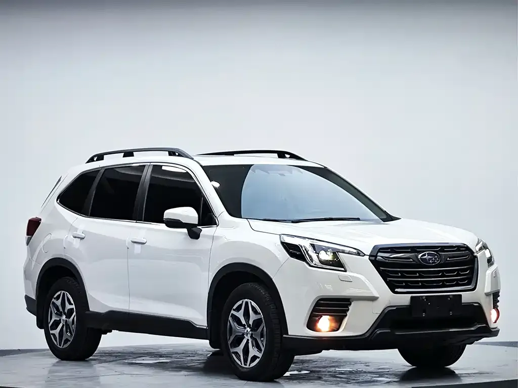Subaru Forester — фото 7