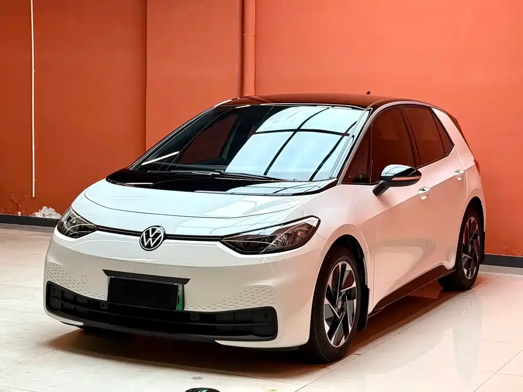 Volkswagen ID.3 — фото 1