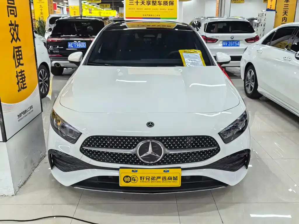 Mercedes-Benz A-Class — фото 1