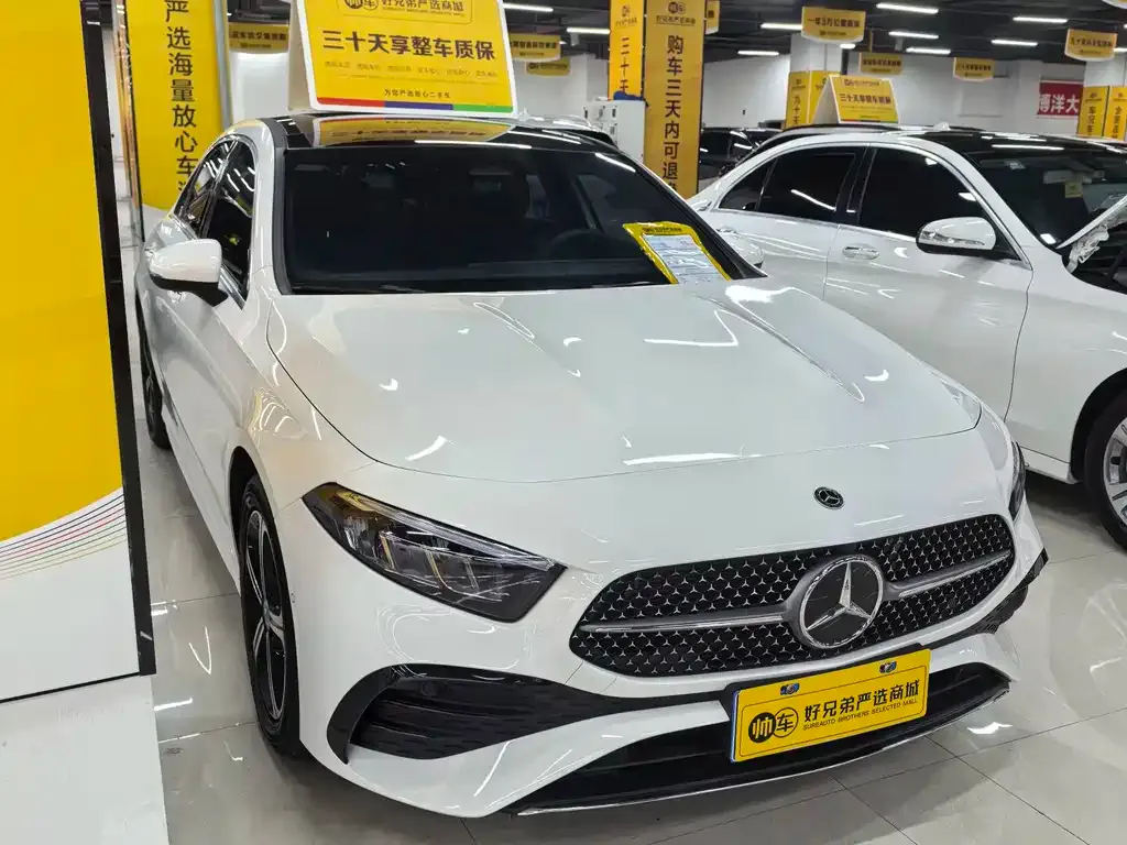 Mercedes-Benz A-Class — фото 10