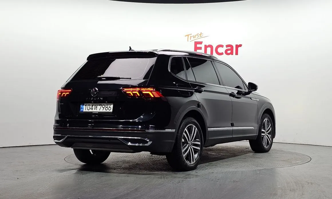 Volkswagen Tiguan — фото 3