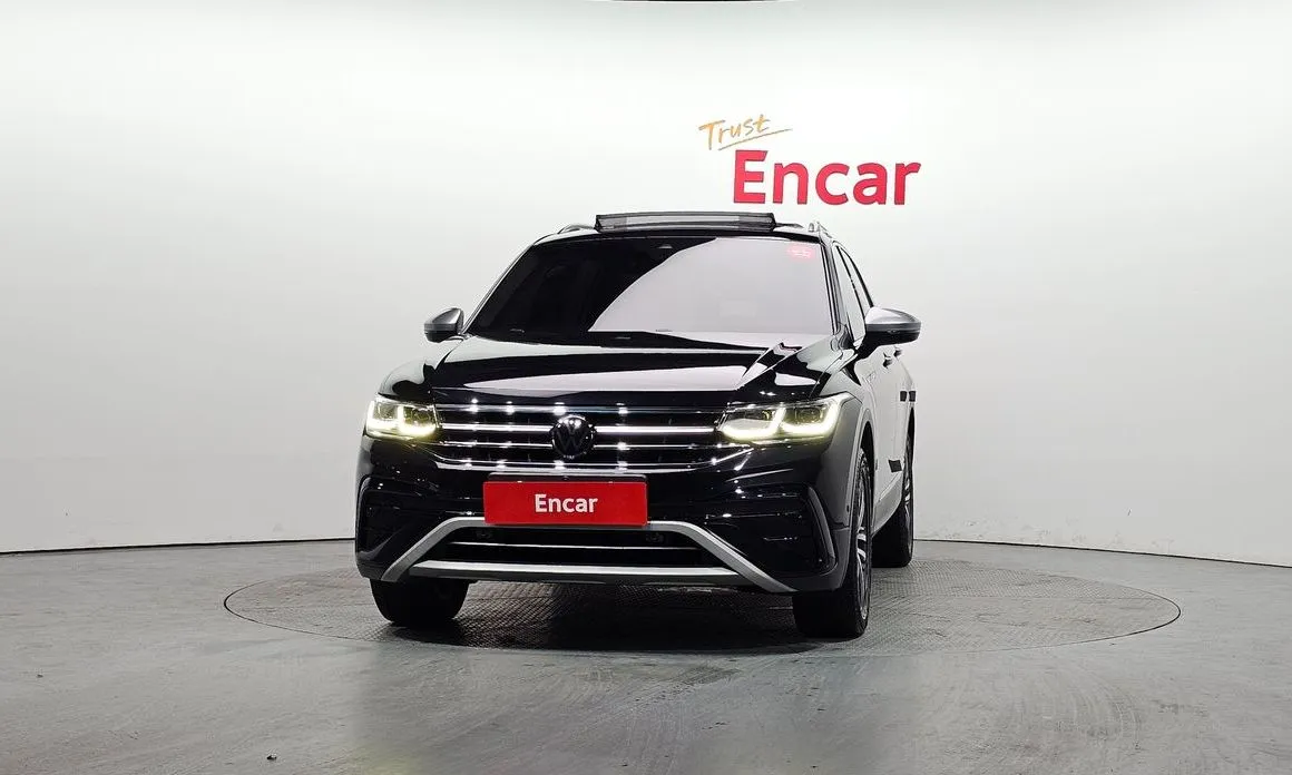 Volkswagen Tiguan — фото 4