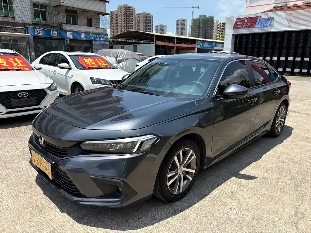Honda Civic — фото 1