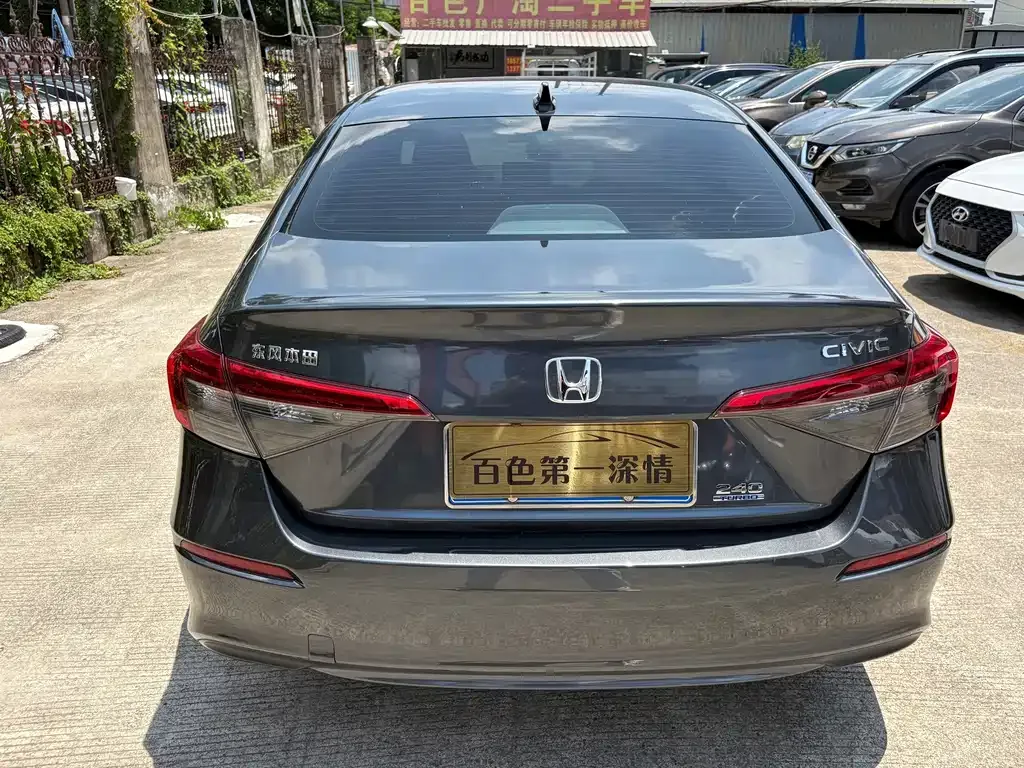 Honda Civic — фото 4