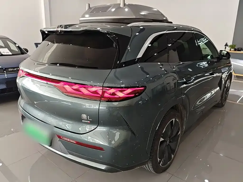 BYD Tang L — фото 3