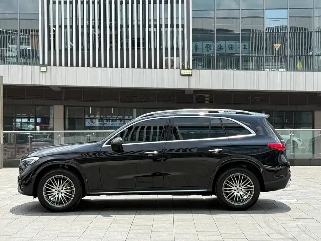 Mercedes-Benz GLC — фото 10