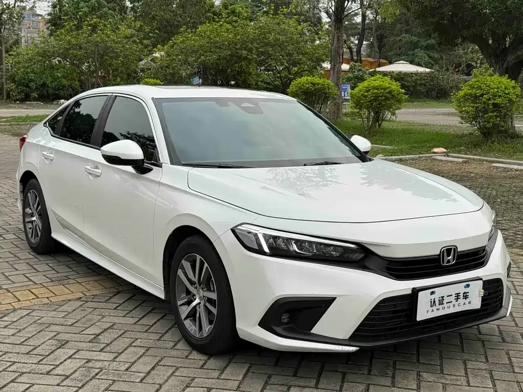Honda Civic — фото 8