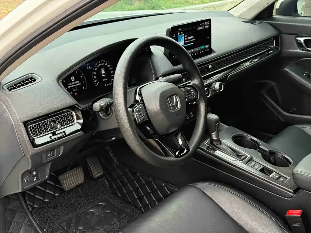 Honda Civic — фото 4