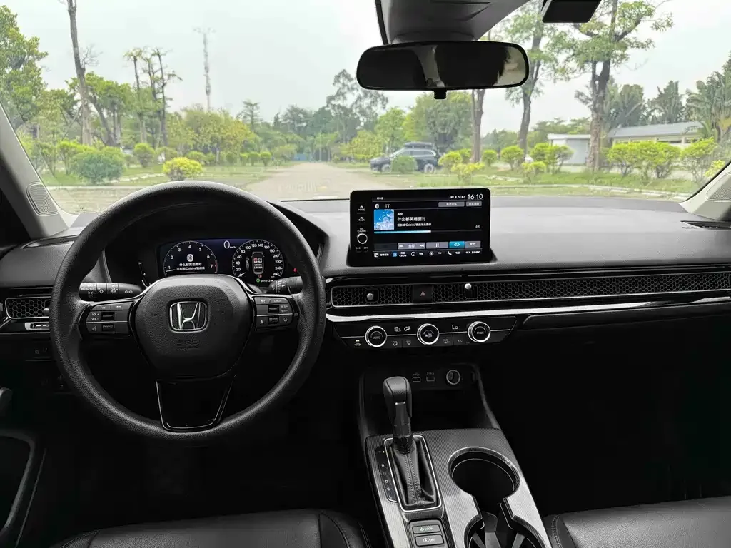 Honda Civic — фото 3