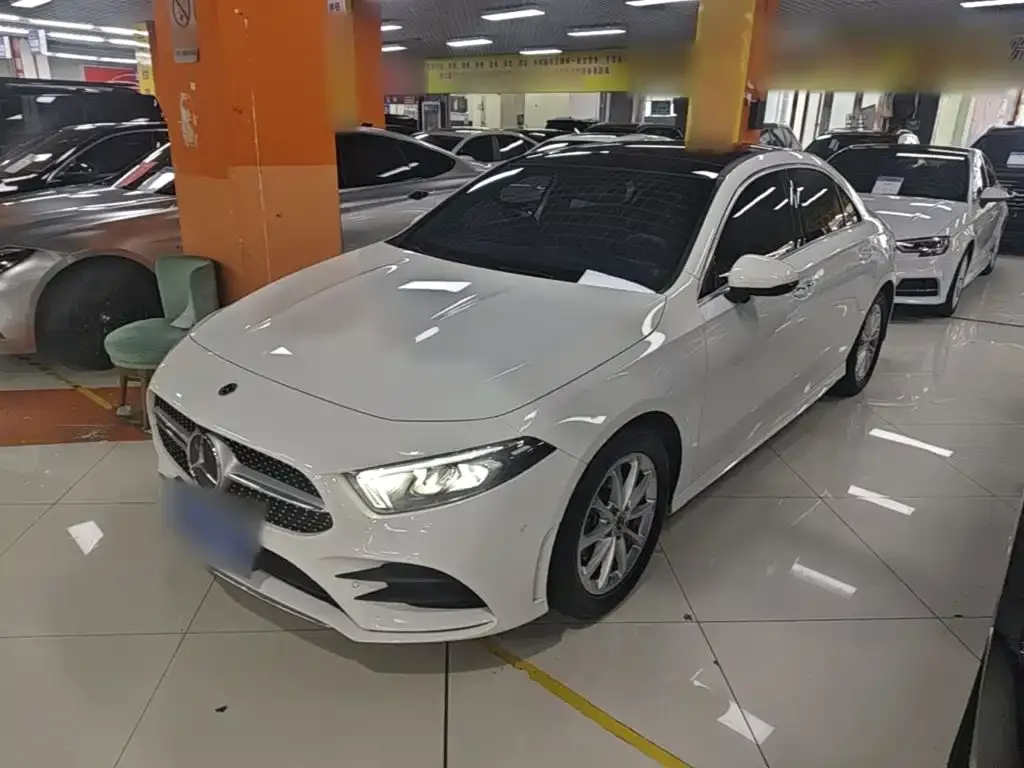 Mercedes-Benz A-Class — фото 1