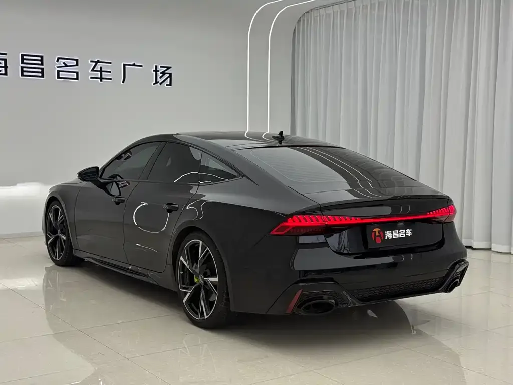 Audi A7 — фото 3