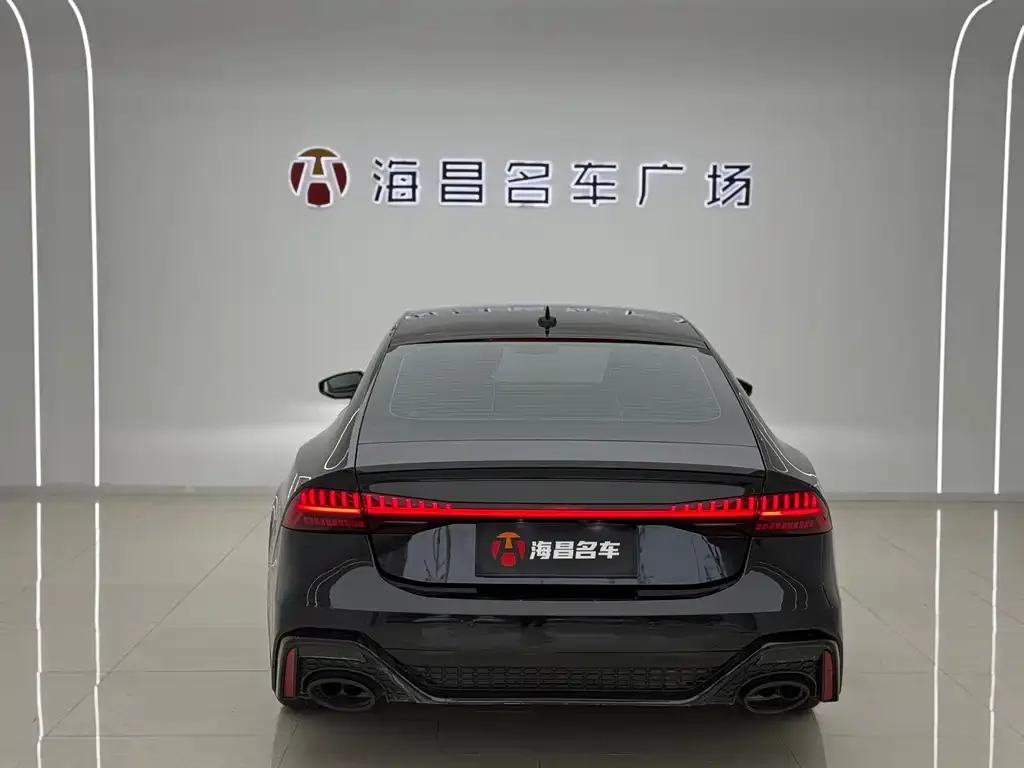 Audi A7 — фото 2