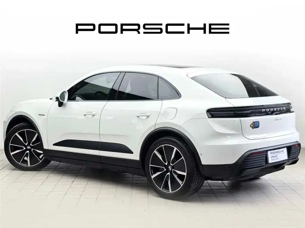 Porsche Macan EV — фото 8