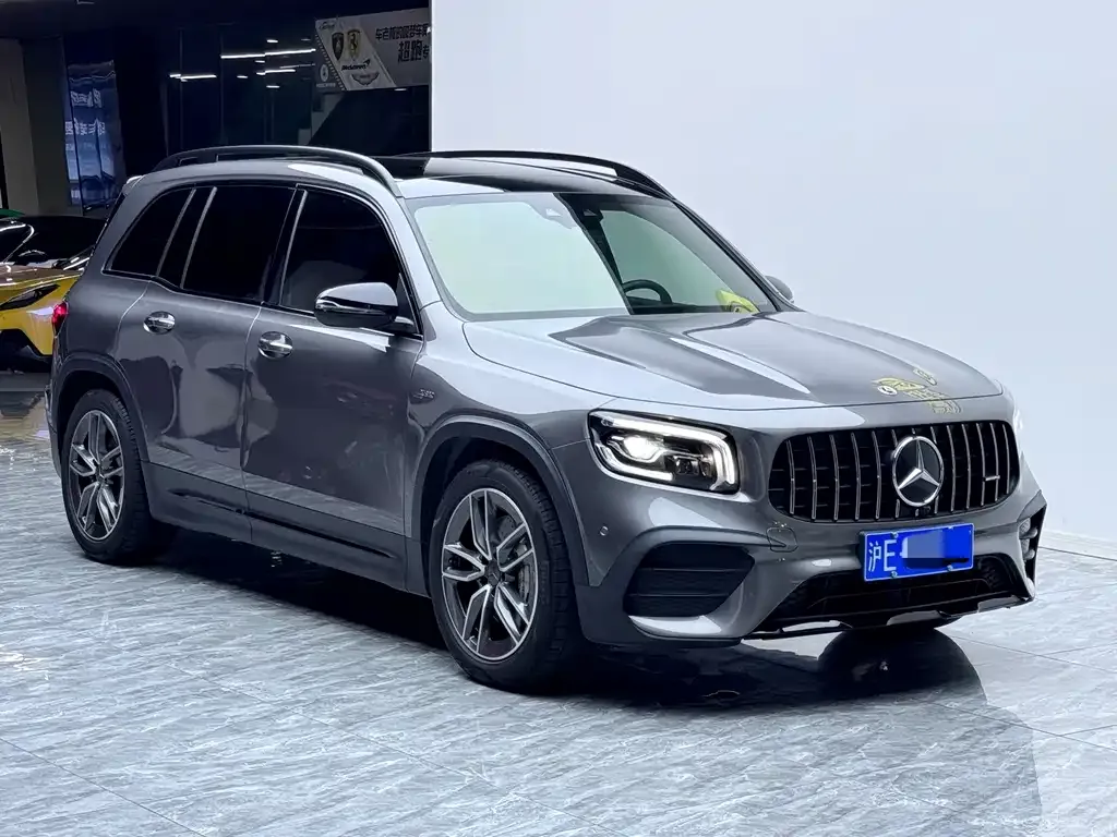 Mercedes-Benz GLB AMG — фото 5