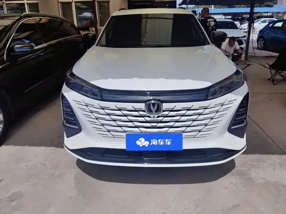 Changan CS75PLUS — фото 10