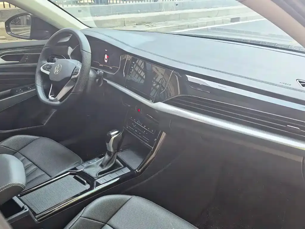 Volkswagen Passat — фото 4