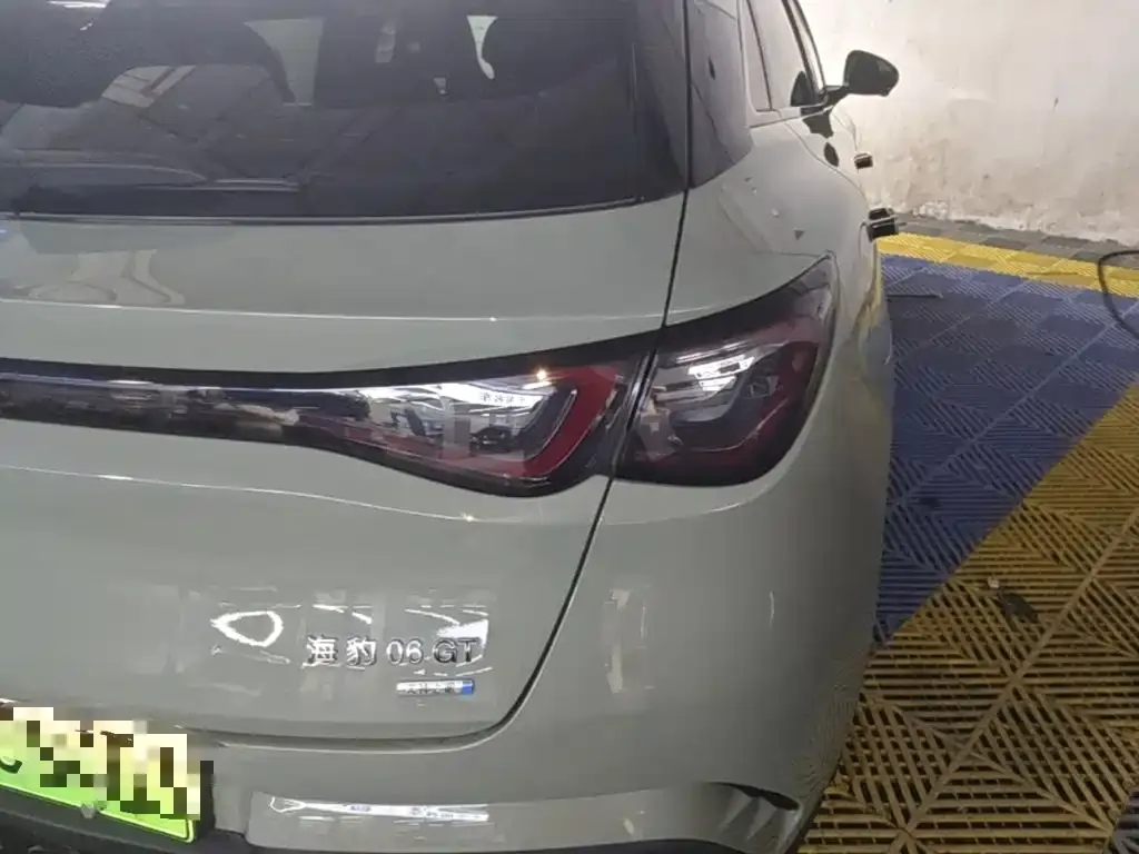 BYD Seal 06GT — фото 10