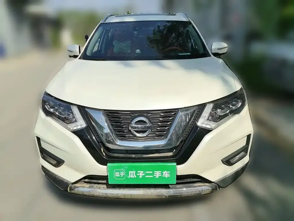 Nissan X-Trail — фото 7