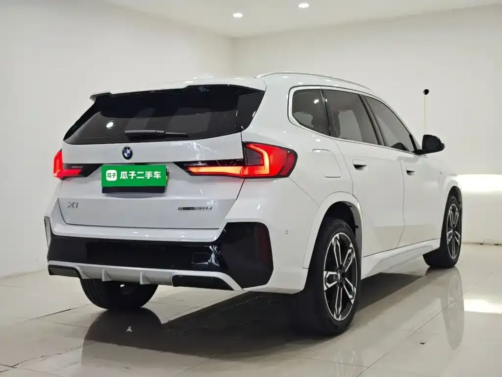 BMW X1 — фото 2