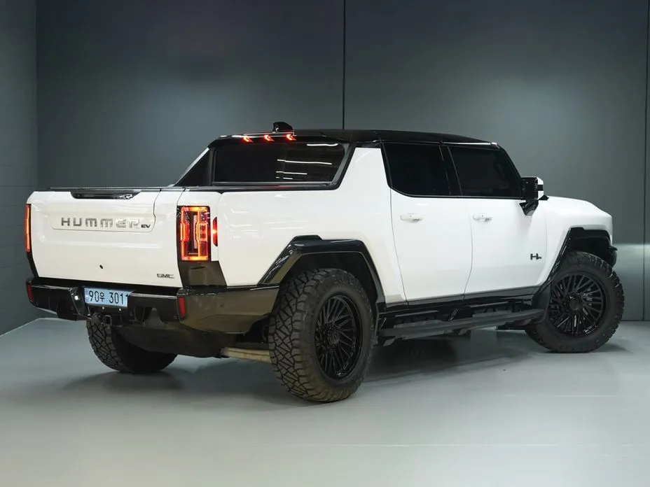 GMC Hummer EV — фото 6