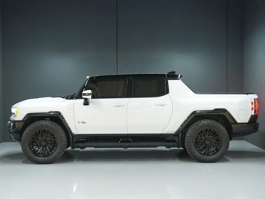 GMC Hummer EV — фото 7