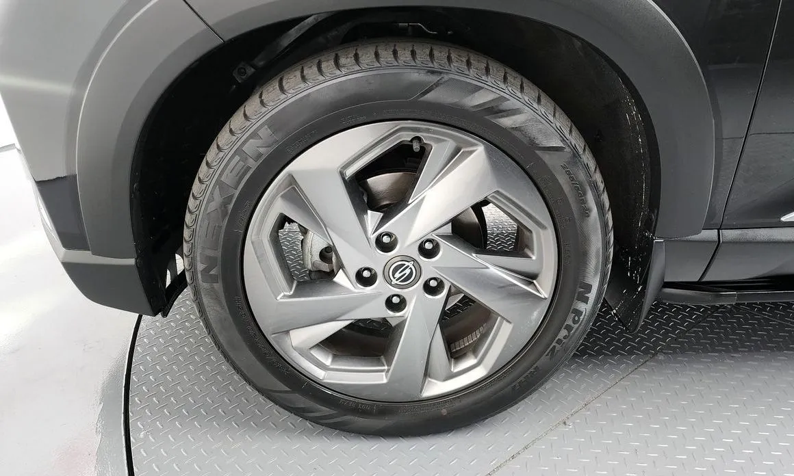 KG Mobility (Ssangyong) Rexton — фото 3