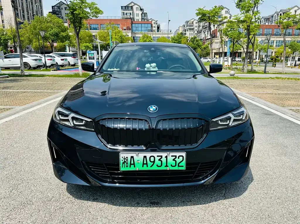 BMW i3 — фото 1