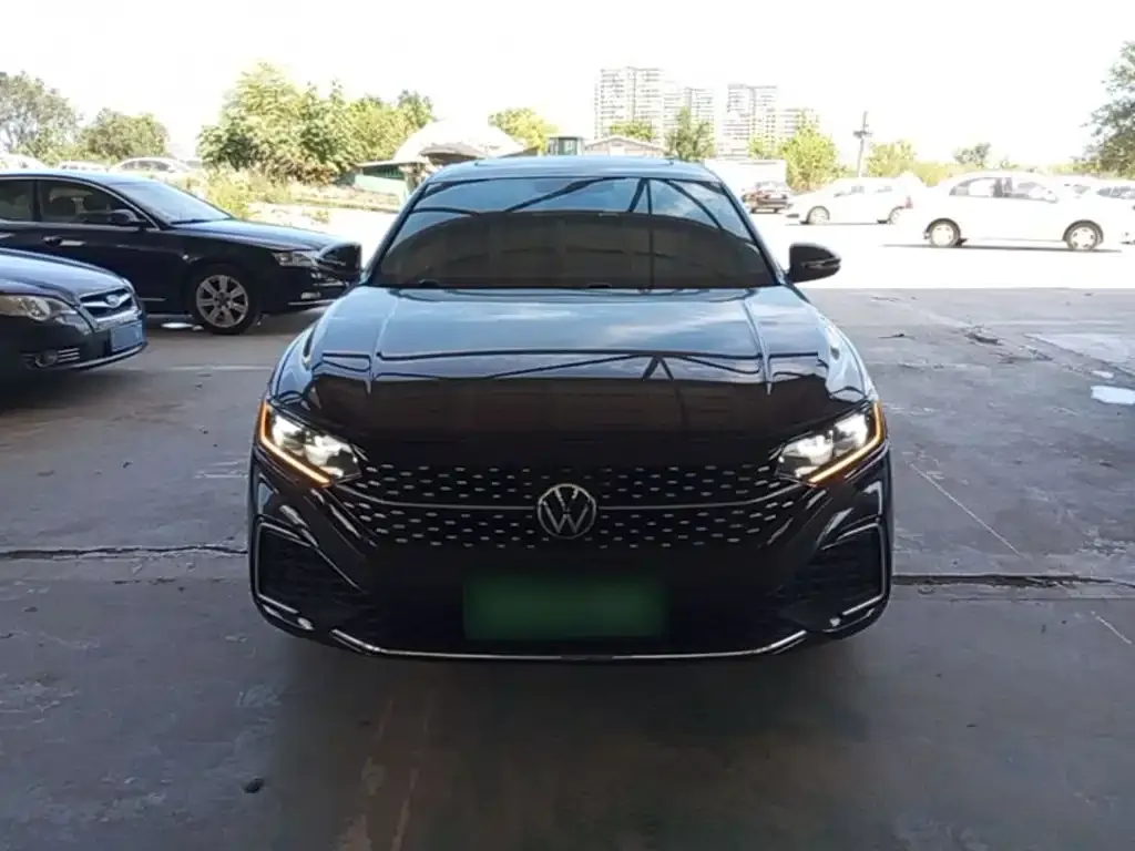 Volkswagen Passat — фото 4