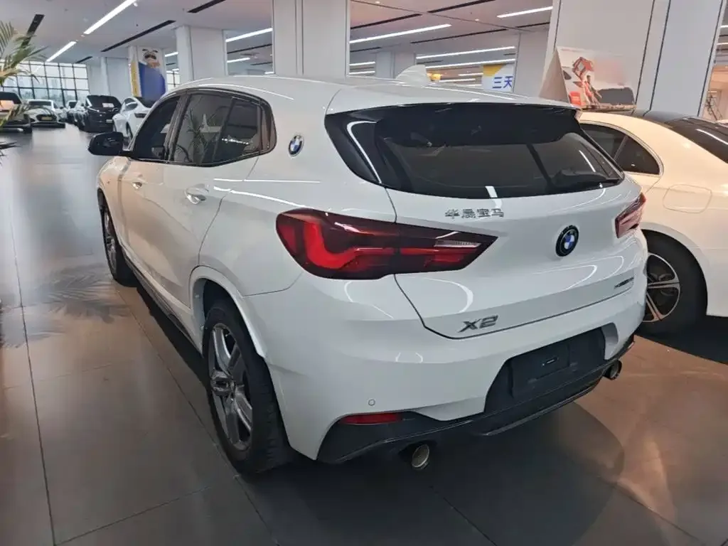 BMW X2 — фото 8