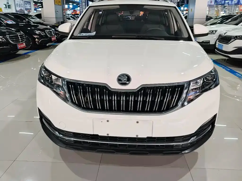 Skoda Kamiq — фото 4