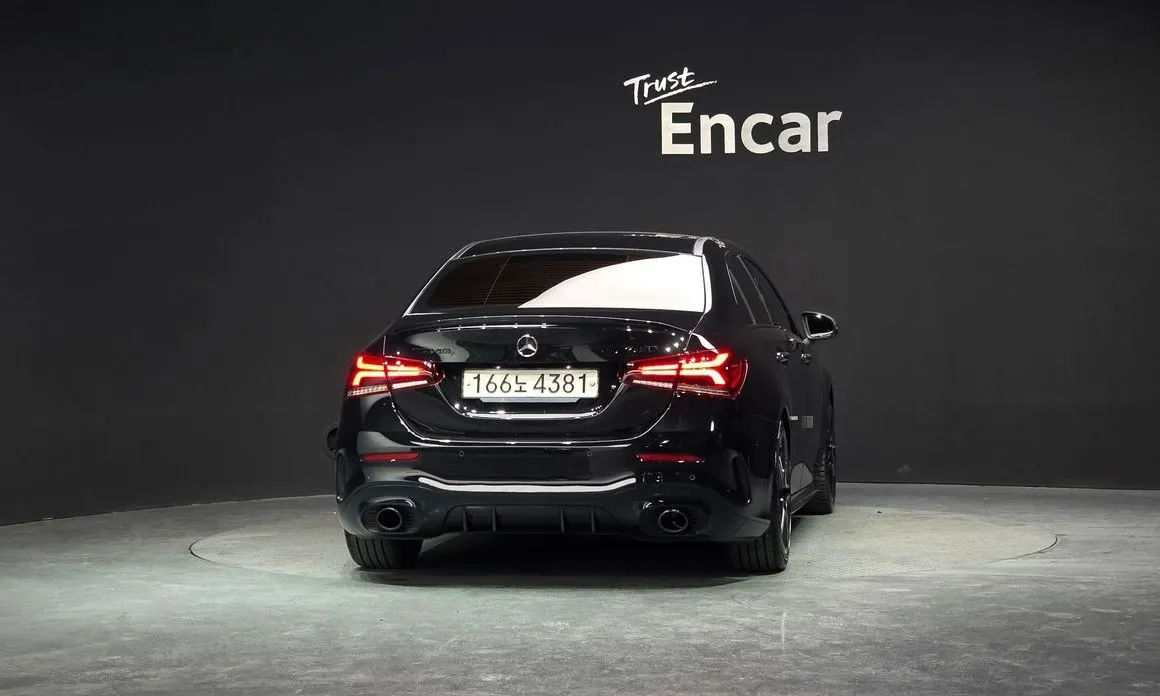 Mercedes-Benz A-Class — фото 8