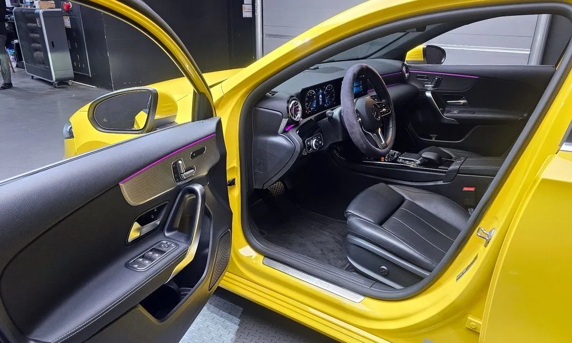 Mercedes-Benz A-Class — фото 10