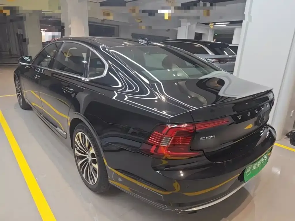 Volvo S90 — фото 4
