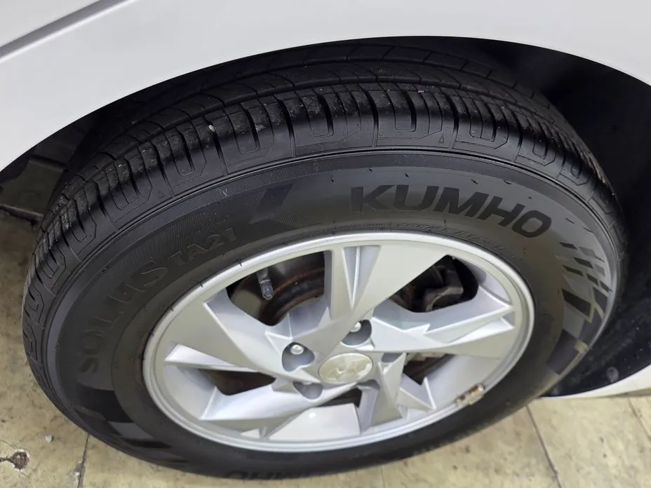 Hyundai AVANTE — фото 2