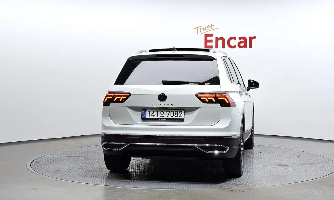 Volkswagen Tiguan — фото 4