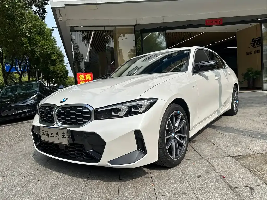 BMW 3 Series — фото 1