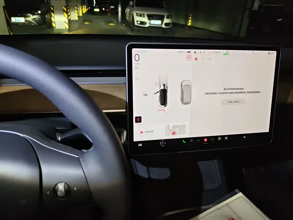 Tesla Model 3 — фото 6