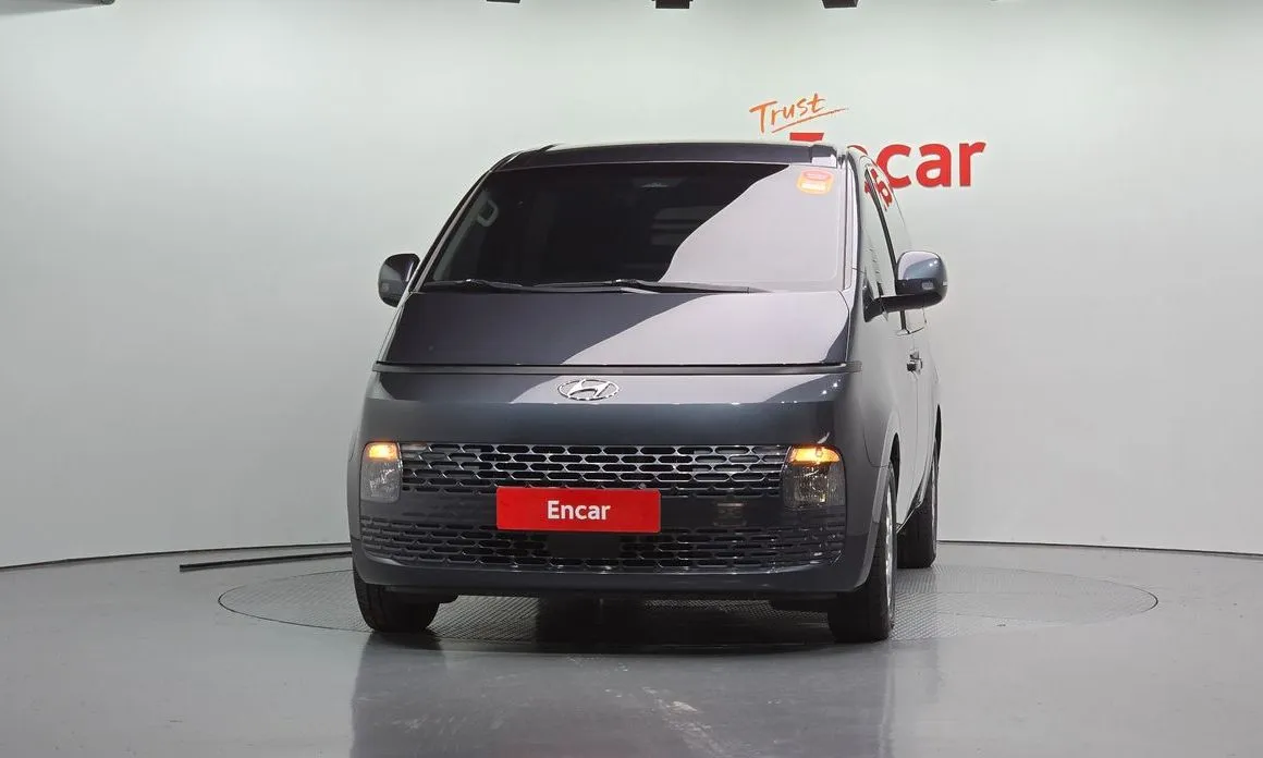 Hyundai Staria — фото 2