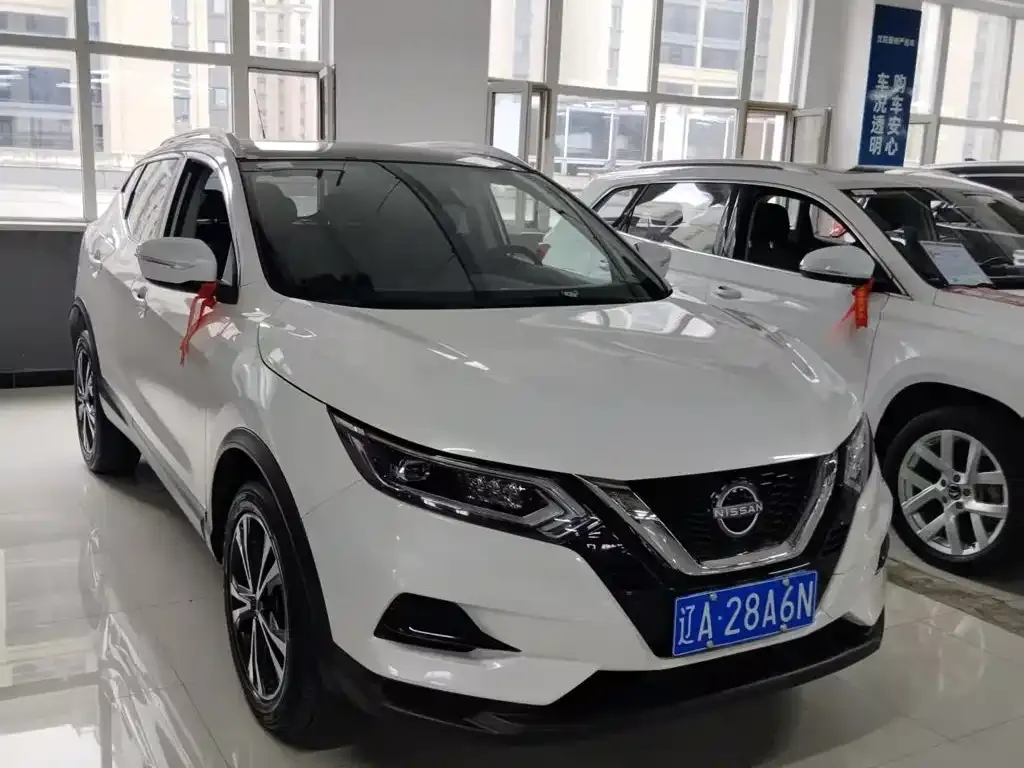 Nissan Qashqai — фото 6