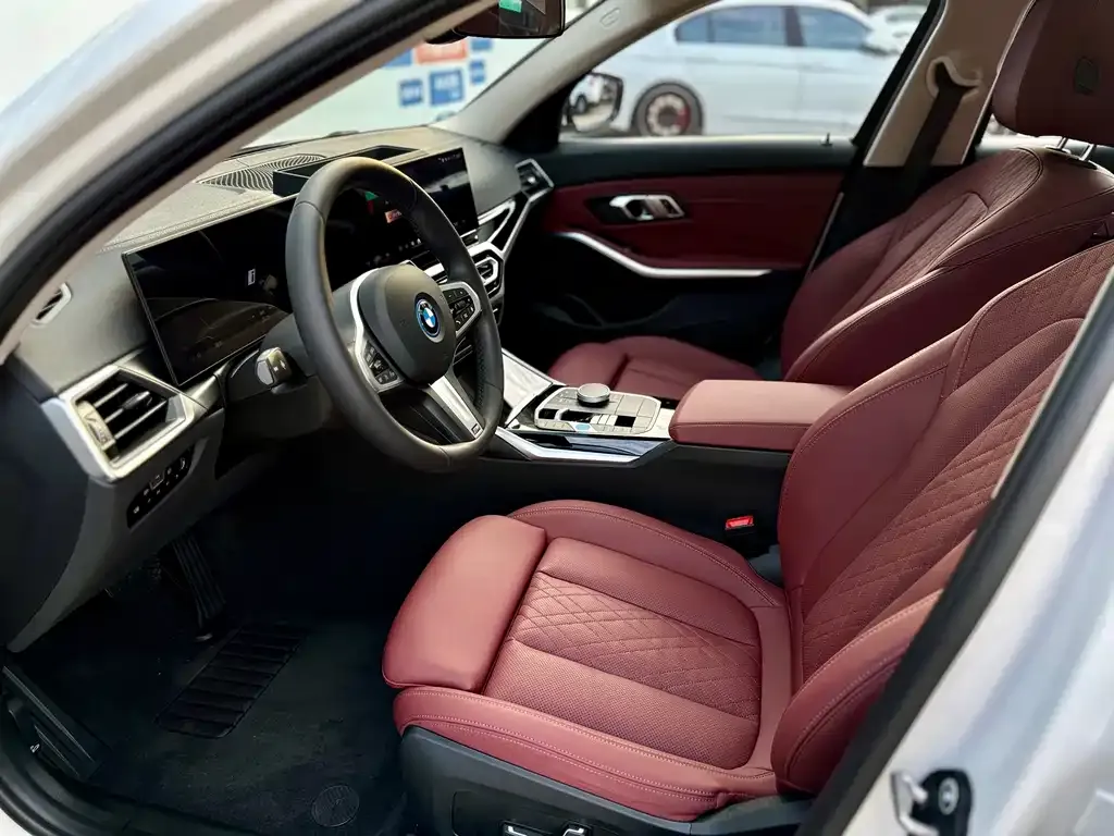 BMW i3 — фото 4