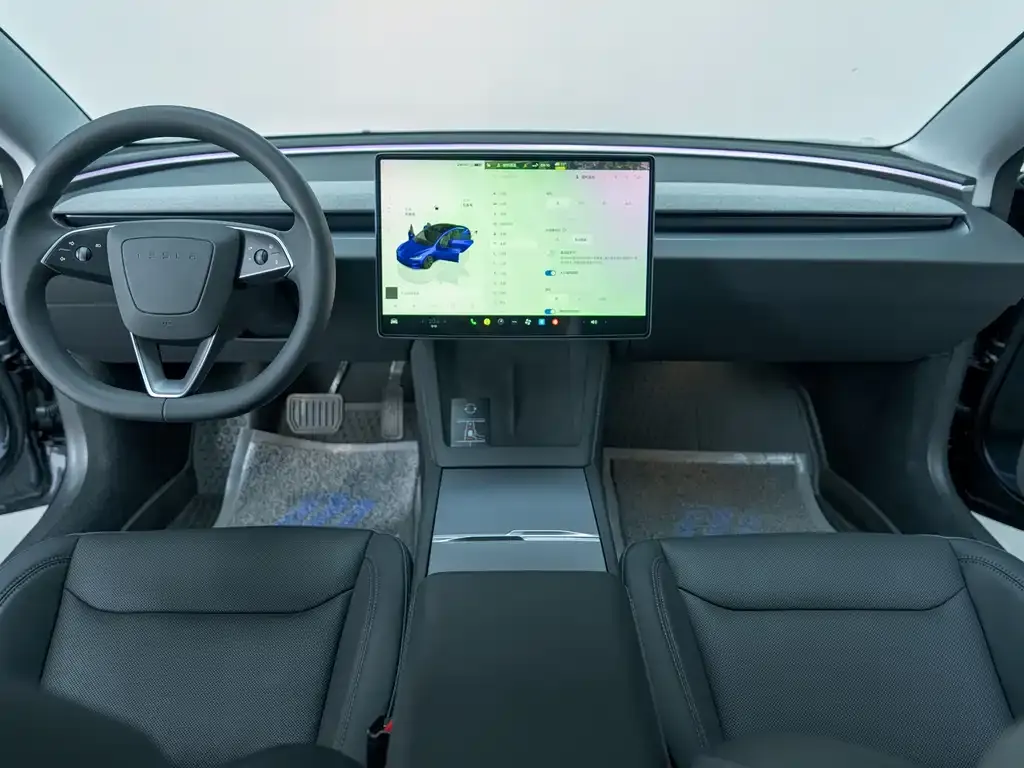 Tesla Model 3 — фото 10