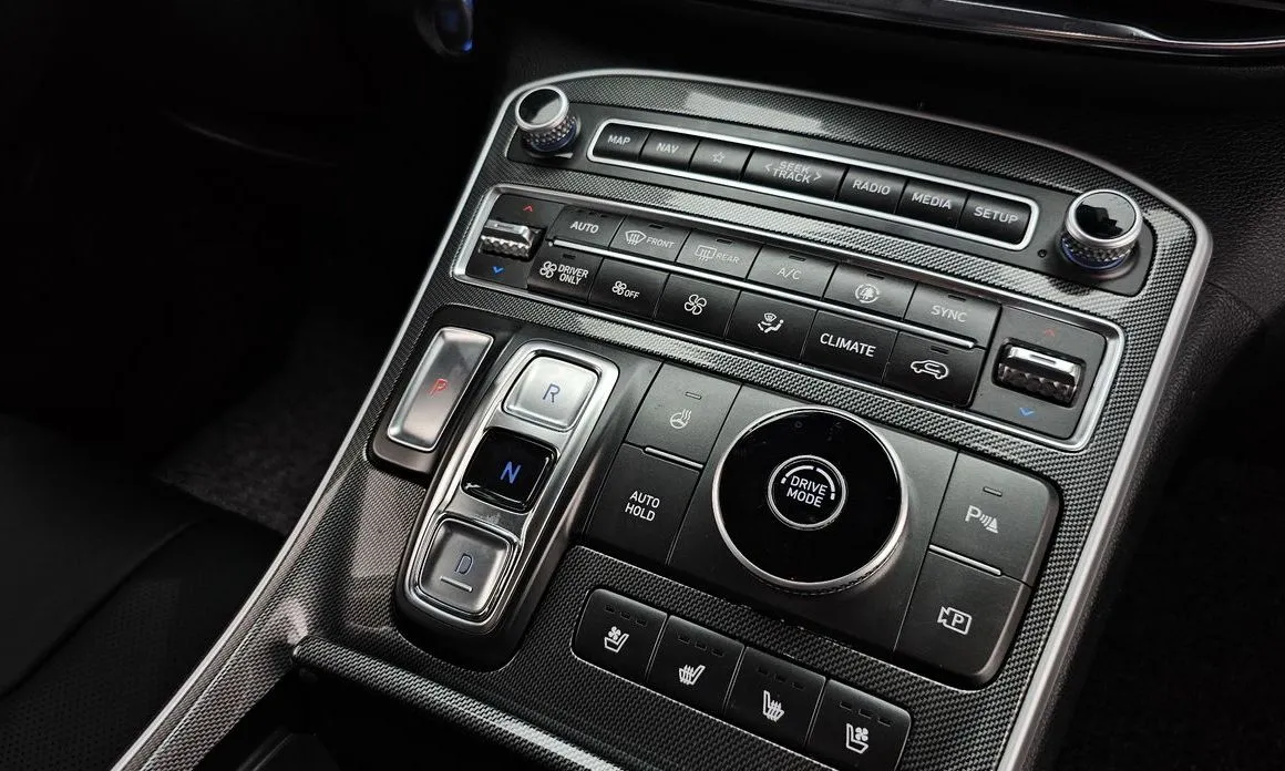 Hyundai Santafe — фото 6