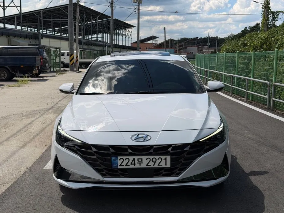 Hyundai AVANTE — фото 4