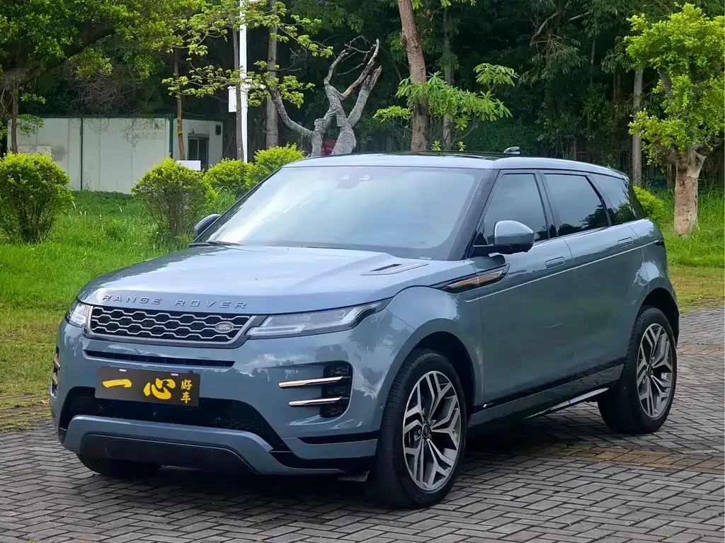 Land Rover Evoque — фото 1