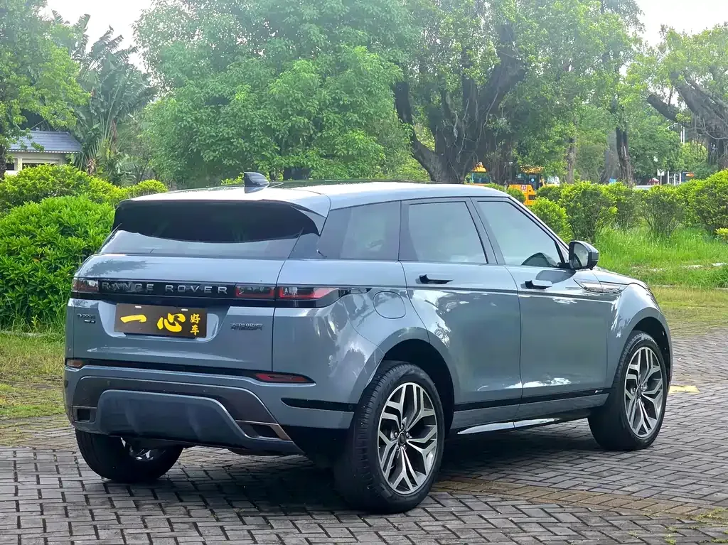 Land Rover Evoque — фото 8