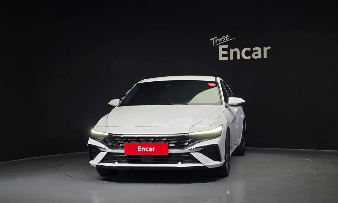 Hyundai AVANTE — фото 3