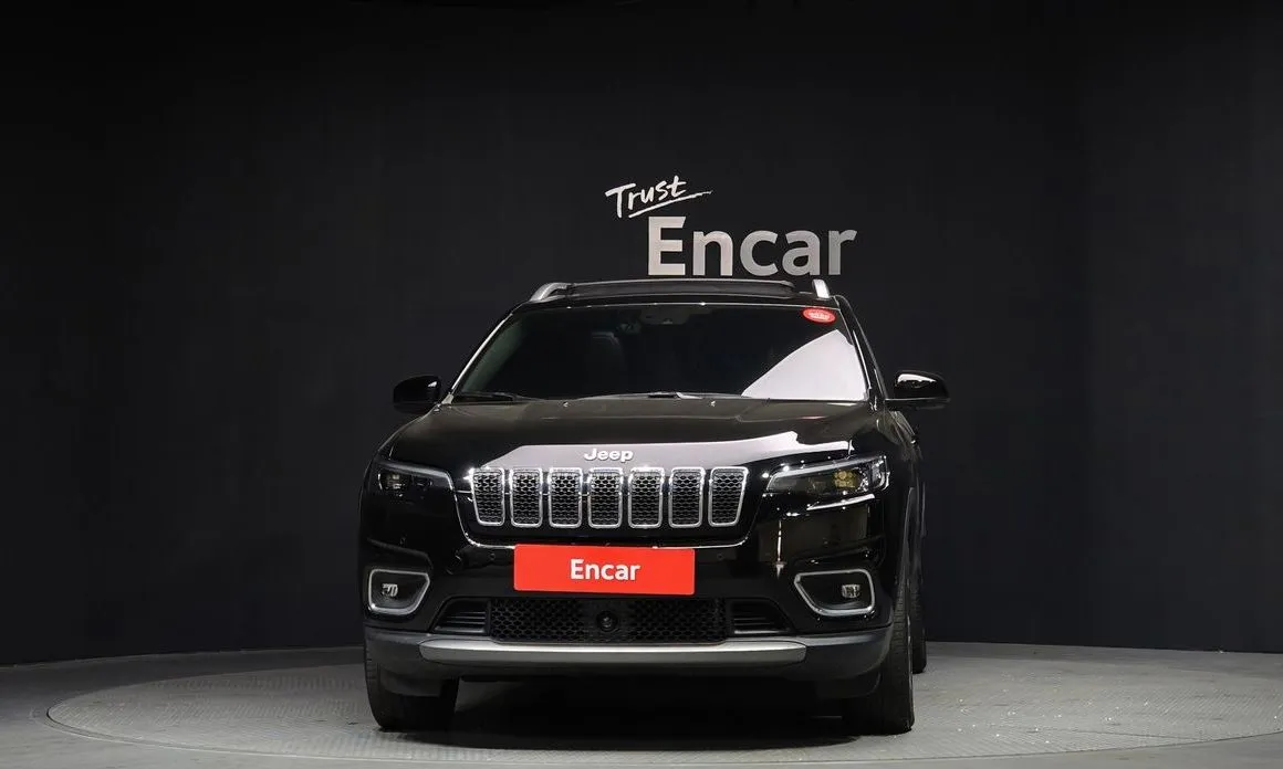 Jeep Cherokee — фото 2