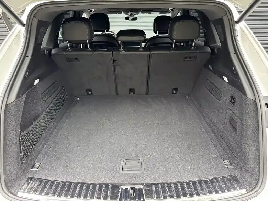 Porsche Cayenne Hybrid — фото 6