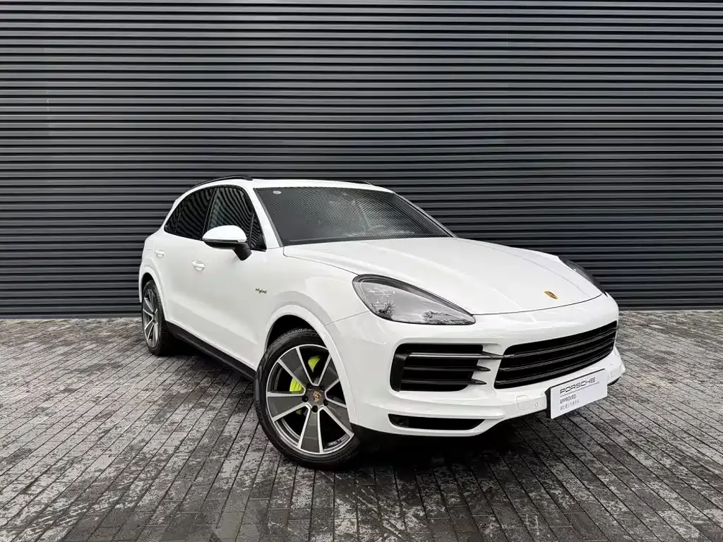 Porsche Cayenne Hybrid — фото 5