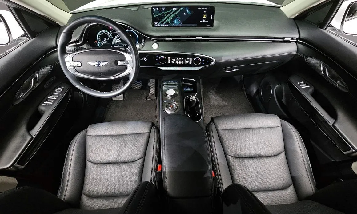Genesis GV70 — фото 10